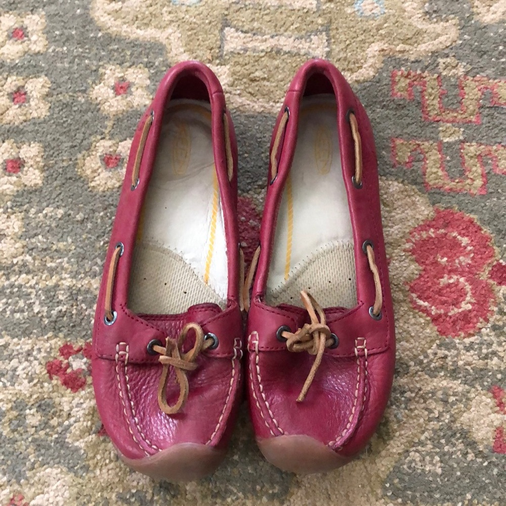 Keen red leather loafers size 8.5